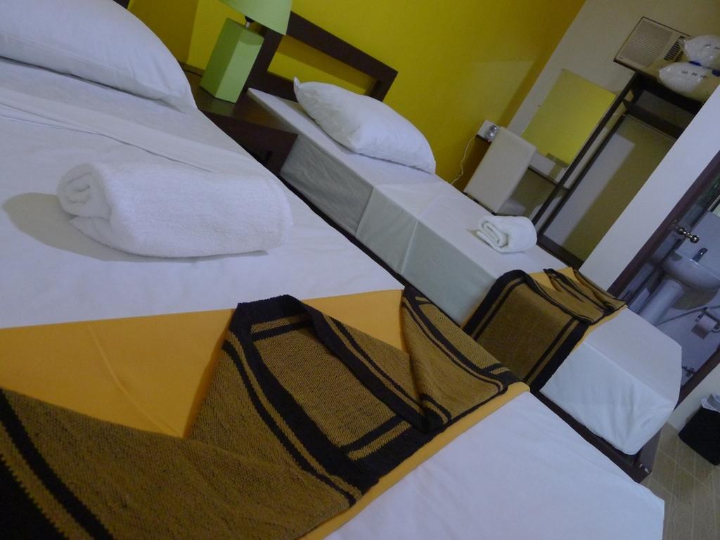 By The Bay, Jacana Bed & Breakfast Puerto Princesa Kamer foto