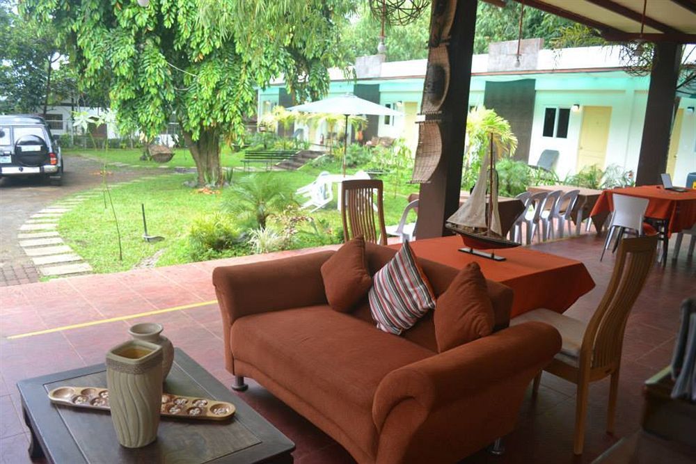 By The Bay, Jacana Bed & Breakfast Puerto Princesa Buitenkant foto
